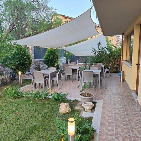 B&B Villa Chiara Bed And Breakfast Таормина Екстериор снимка