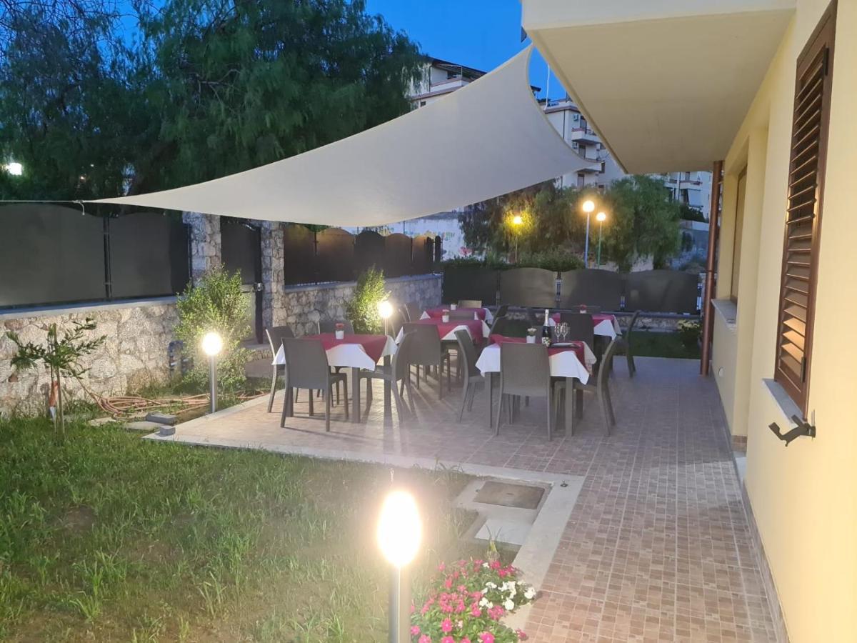 B&B Villa Chiara Bed And Breakfast Таормина Екстериор снимка