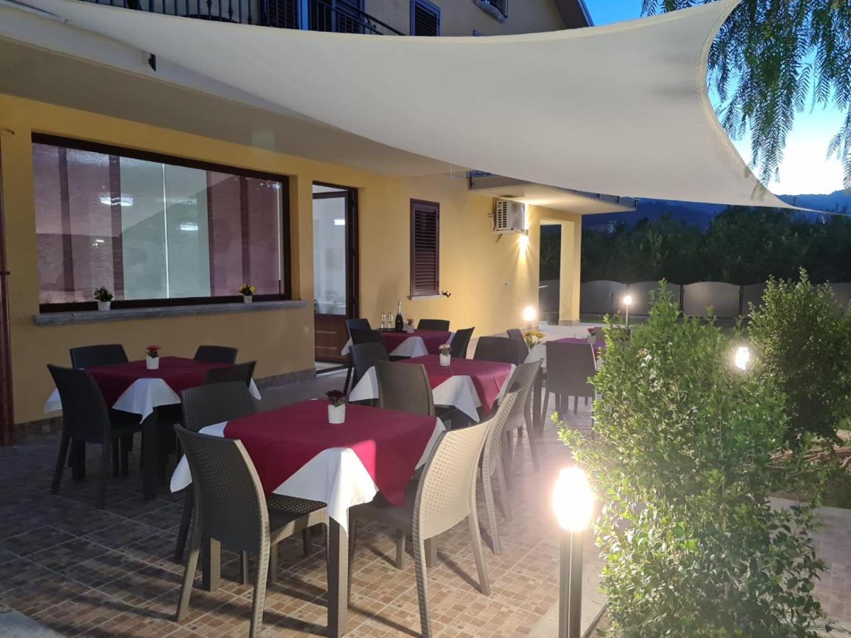B&B Villa Chiara Bed And Breakfast Таормина Екстериор снимка