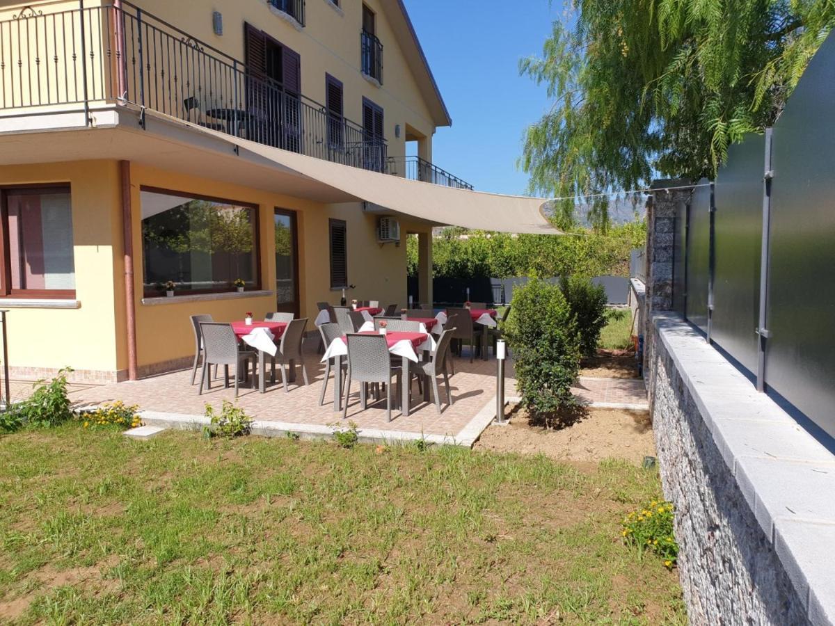 B&B Villa Chiara Bed And Breakfast Таормина Екстериор снимка