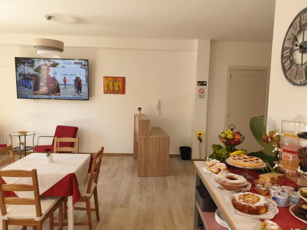 B&B Villa Chiara Bed And Breakfast Таормина Екстериор снимка